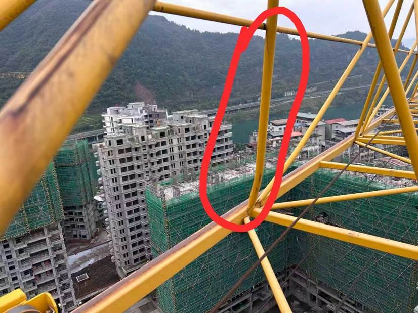 5a8af39428741525852a7fa9a13054fe