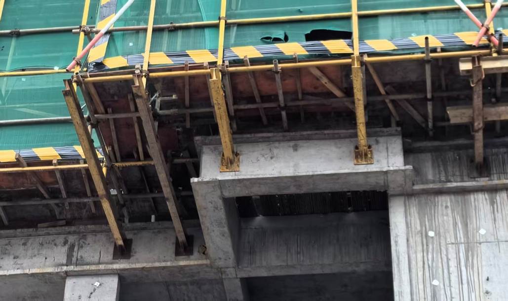 3797e56b04d9382c837f64d8bfca2b27